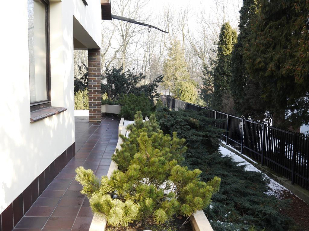 Guest House Villa Arkadia Varsóvia Exterior foto
